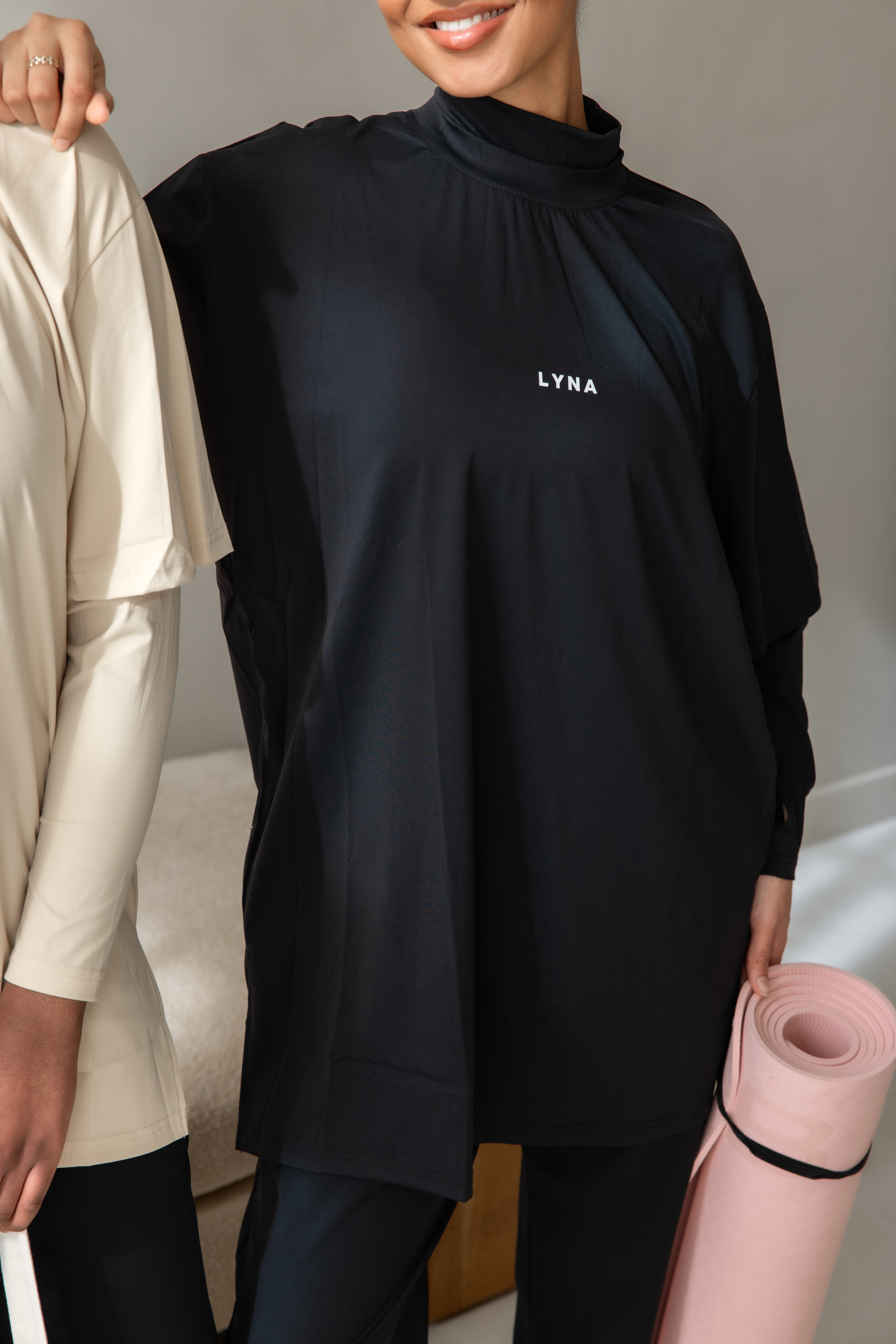 LYNA Core Coverage Tee – Black