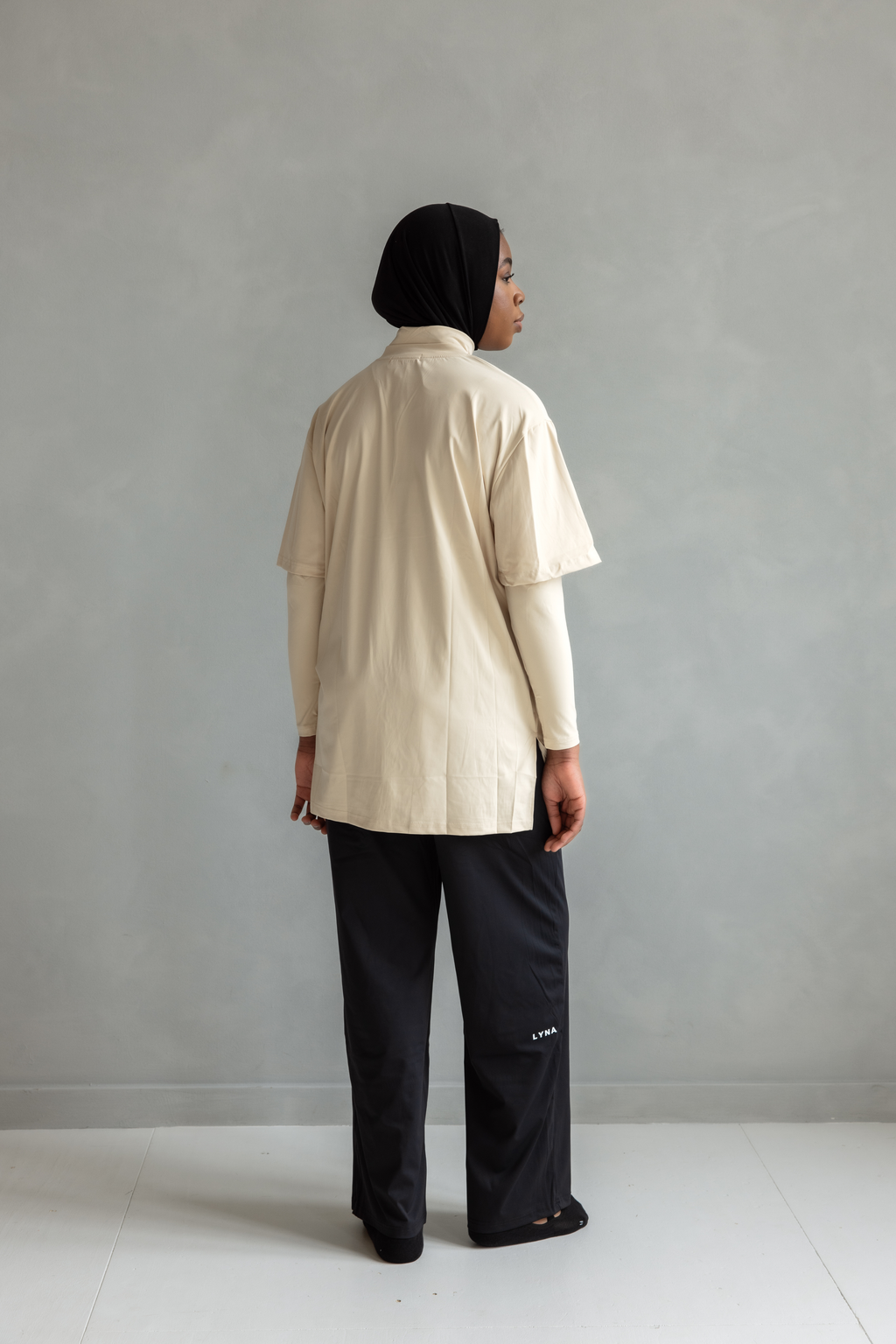 LYNA Core Coverage Tee - Beige
