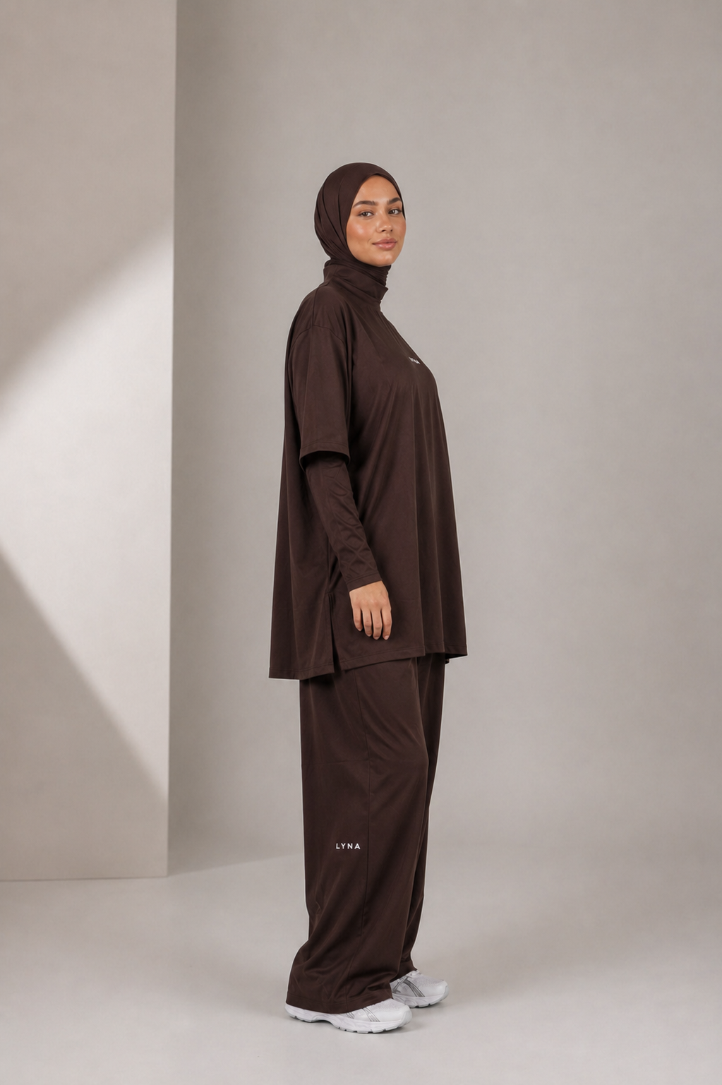 Full Set (Core Coverage Tee Dark Brown + Bottom)