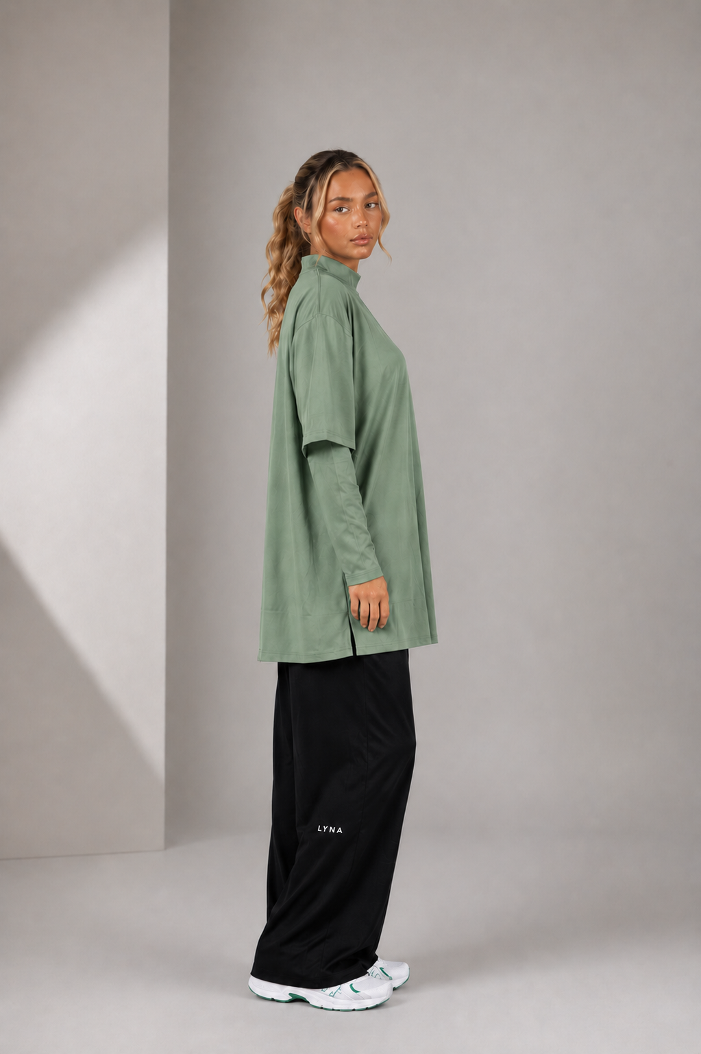 Full Set (Core Coverage Tee Matcha Green + Bottom)